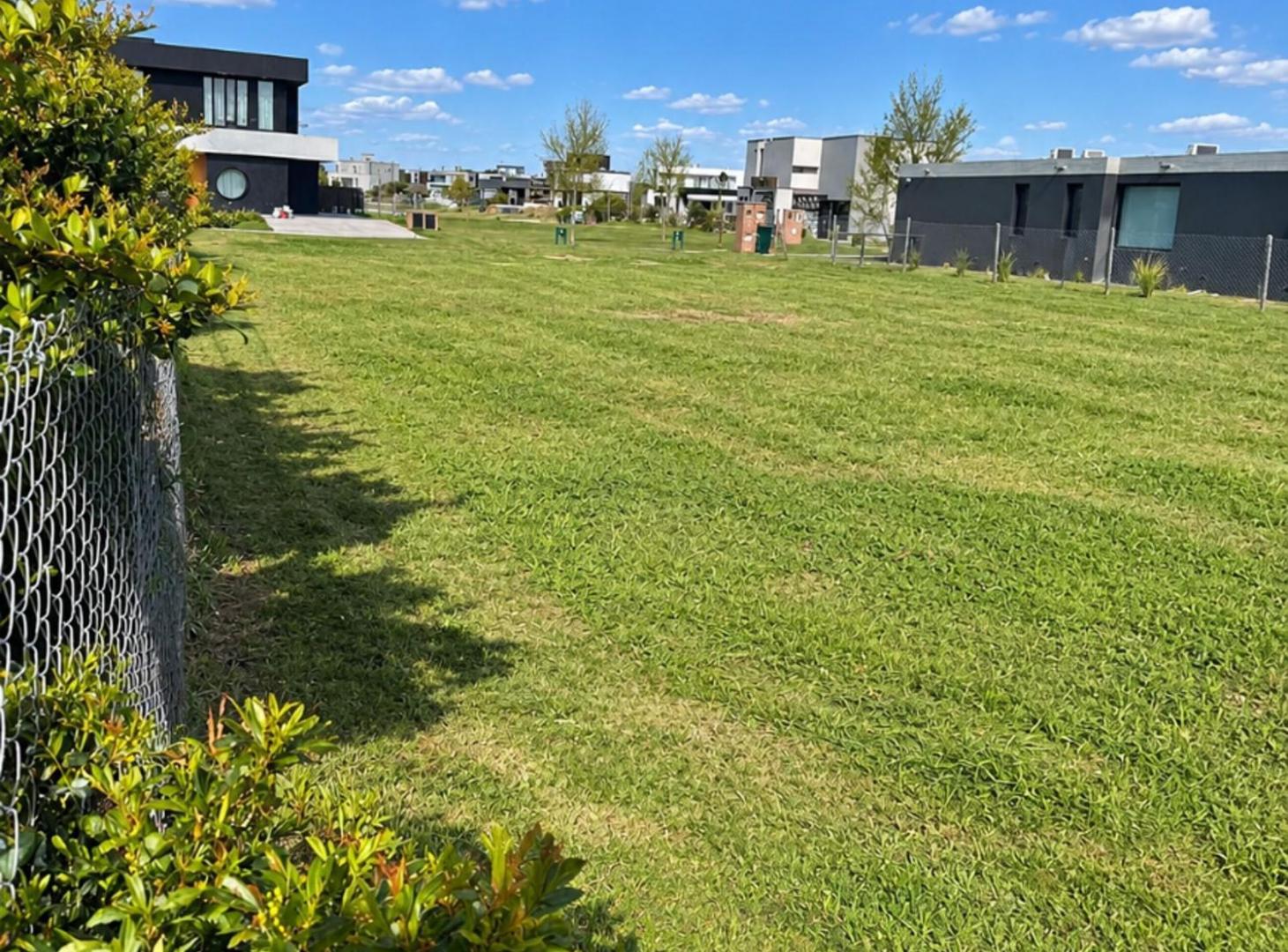 Foto de Lote en Venta - San Sebastian area 10, imagen 1