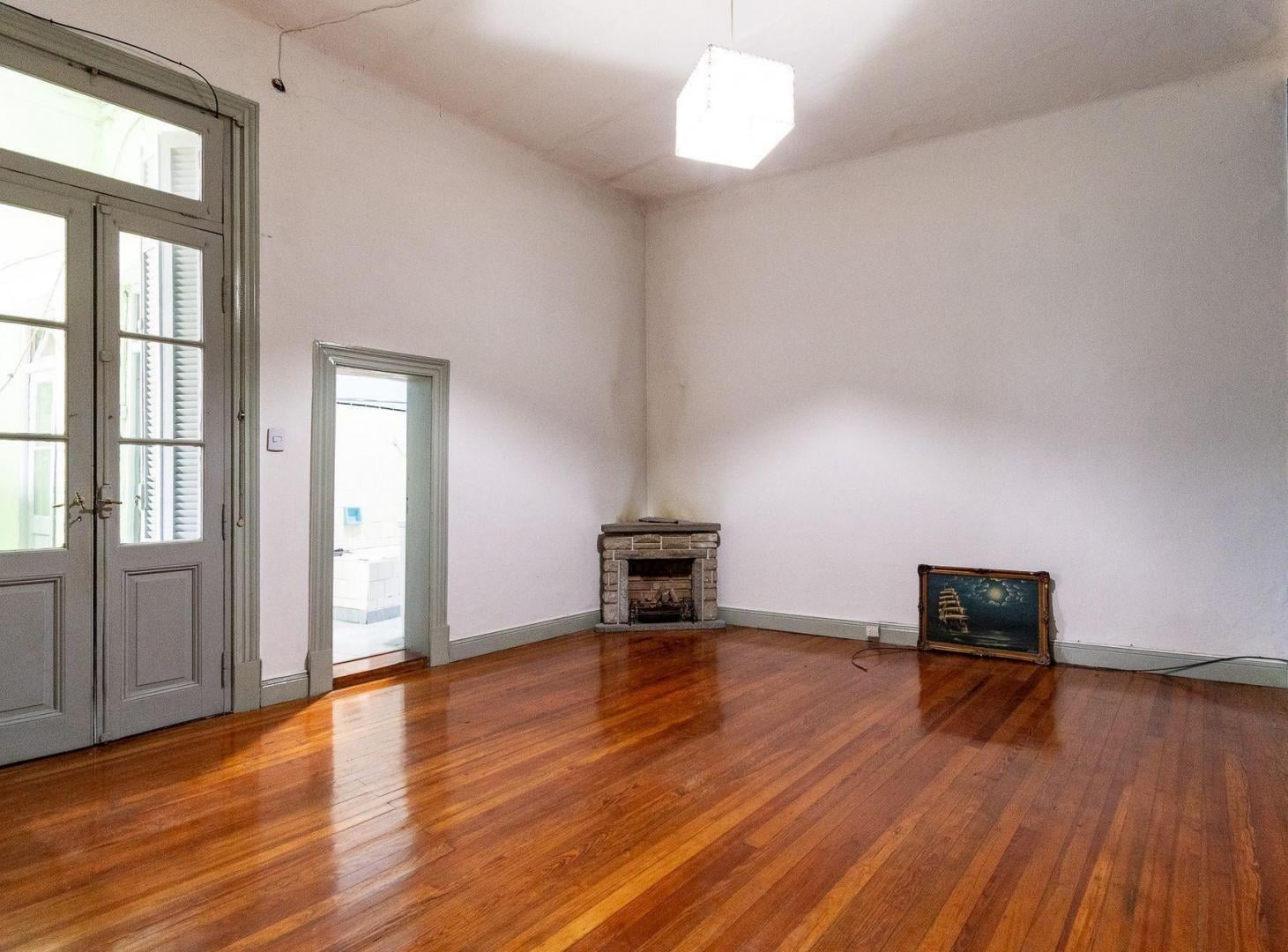 Foto de VENTA PH A REFACCIONAR CON PATIO EN ALMAGRO, imagen 2