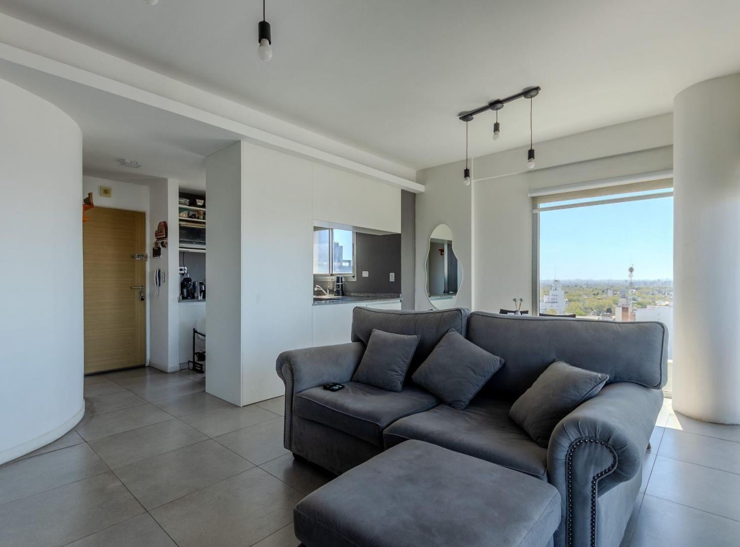 Foto de VENTA Depto. 3 Amb. C/ Cochera en "LAS LOMITAS", imagen 3