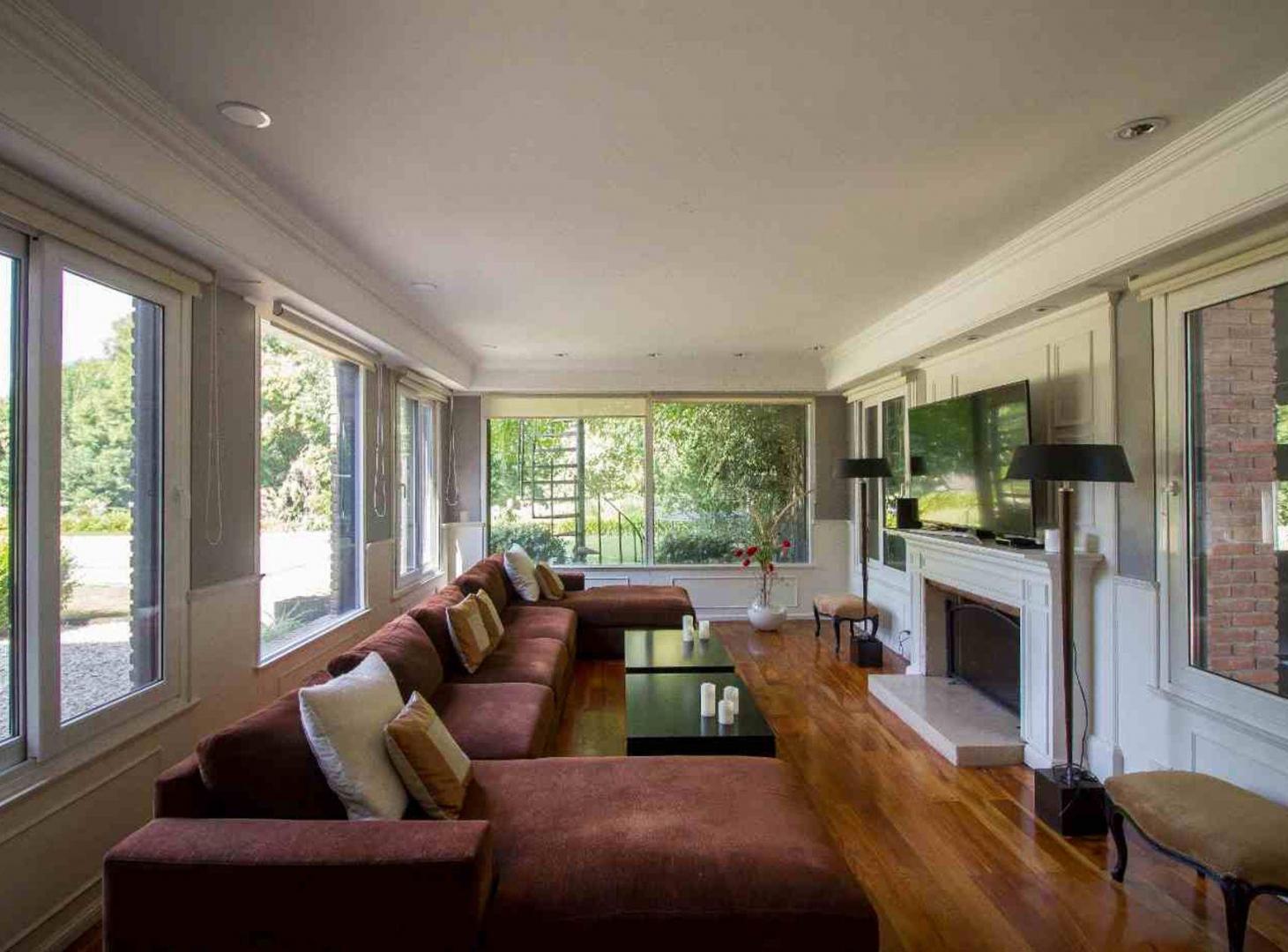 Foto de VENTA CASA 12 AMBIENTES MAYLING C.C. PILAR, imagen 1