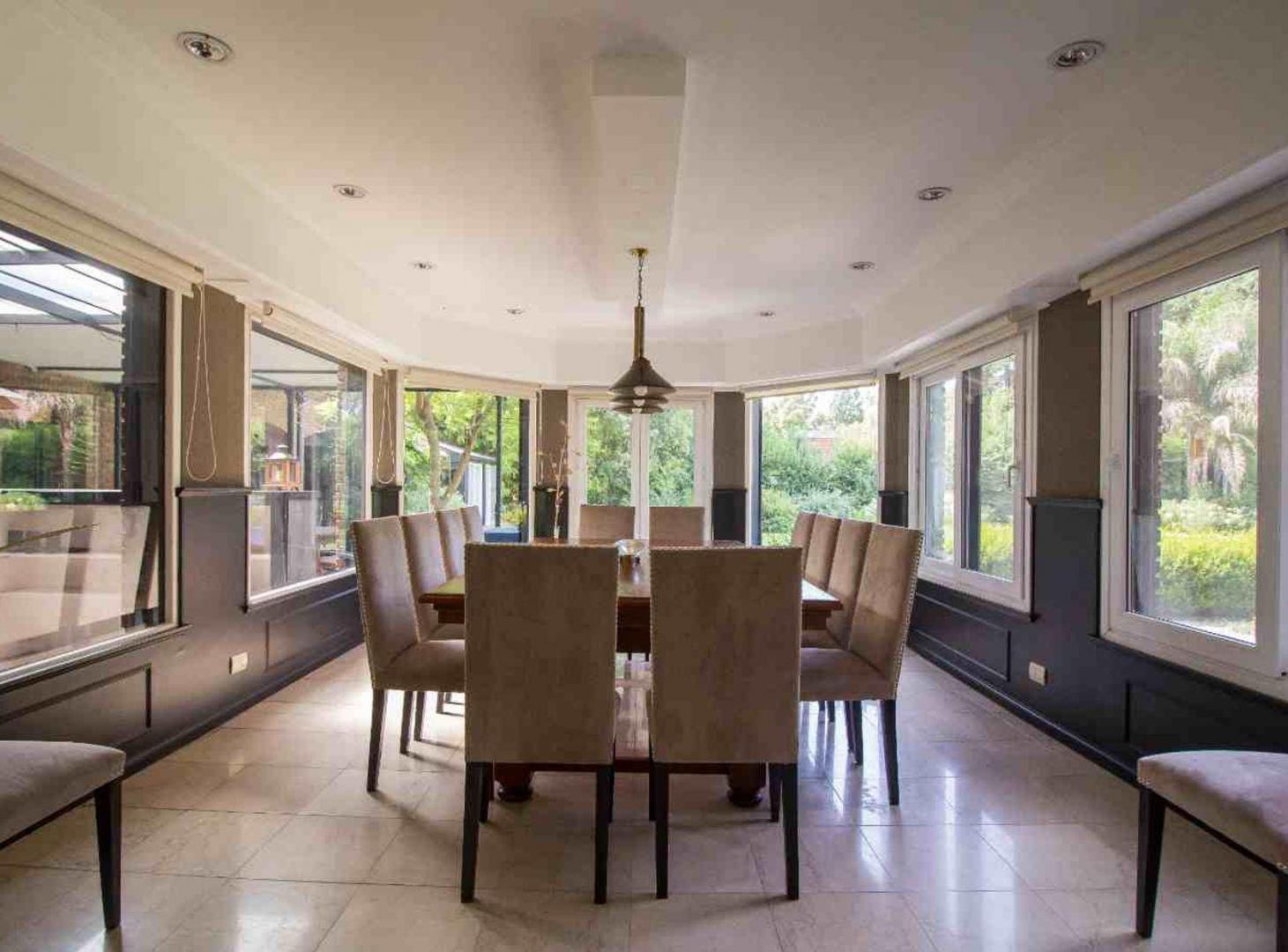 Foto de VENTA CASA 12 AMBIENTES MAYLING C.C. PILAR, imagen 4