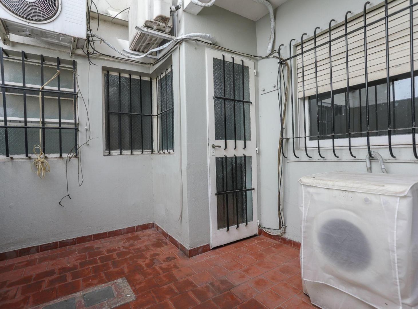 Foto de VENTA departamento 2 ambientes y patio en Palermo, imagen 3