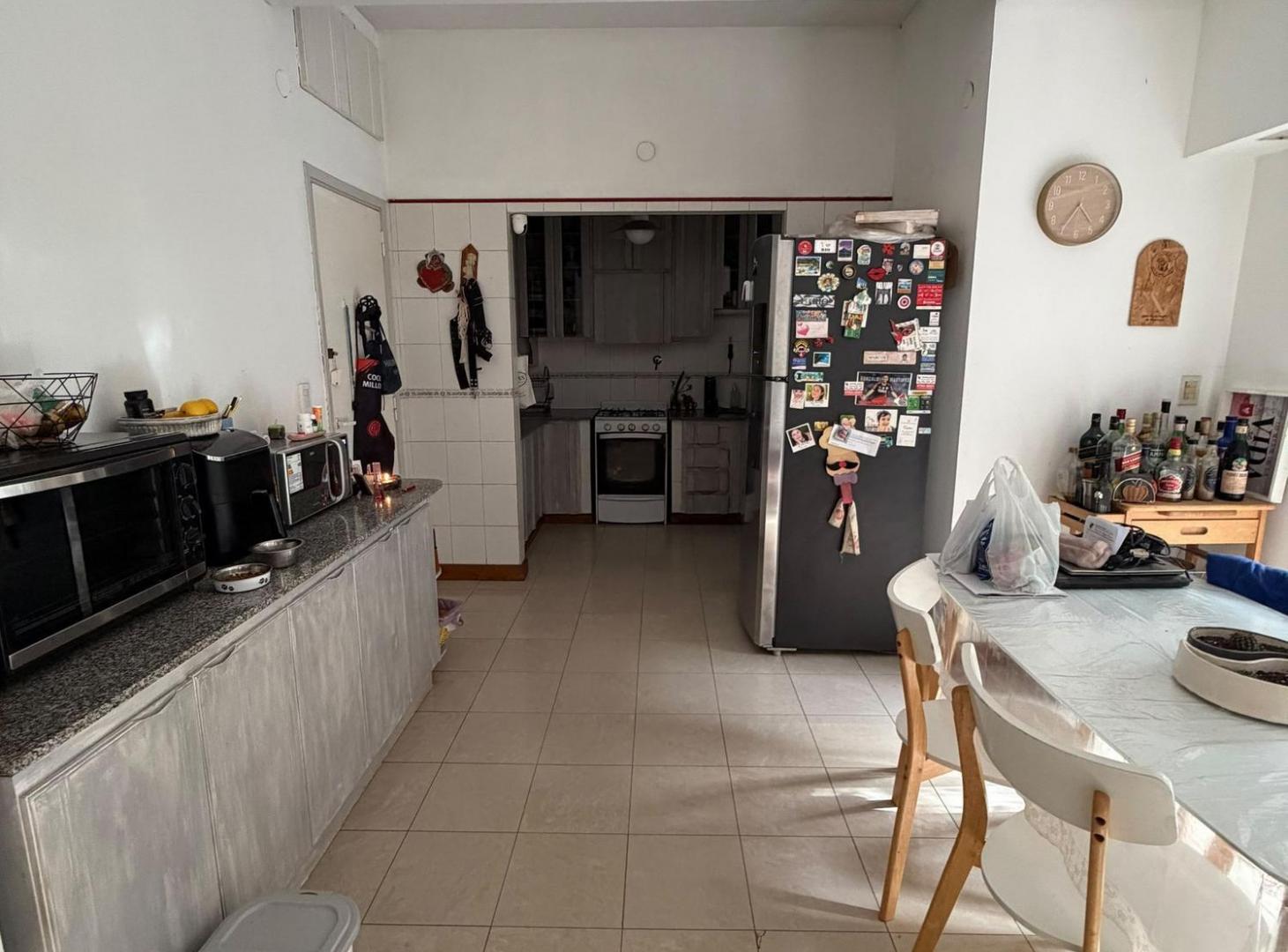 Foto de ALQUILER CASA 6 AMB BARRIO RIVER CON PARQUE, imagen 4