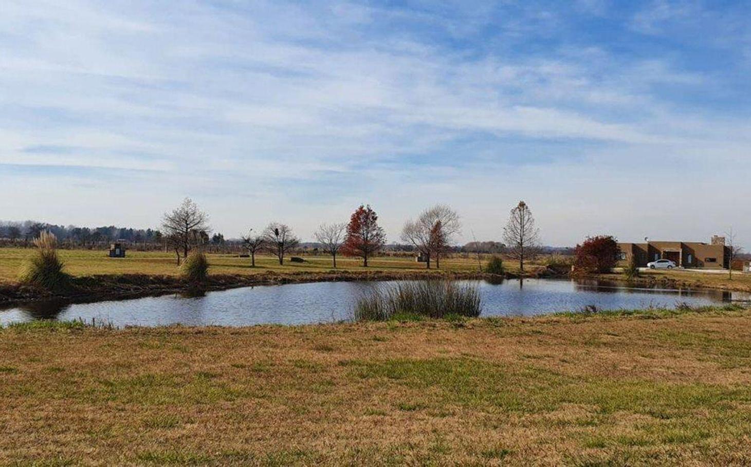 Foto de Venta Lote Barrio Las Calandrias PERMUTA y CUOTAS, imagen 5