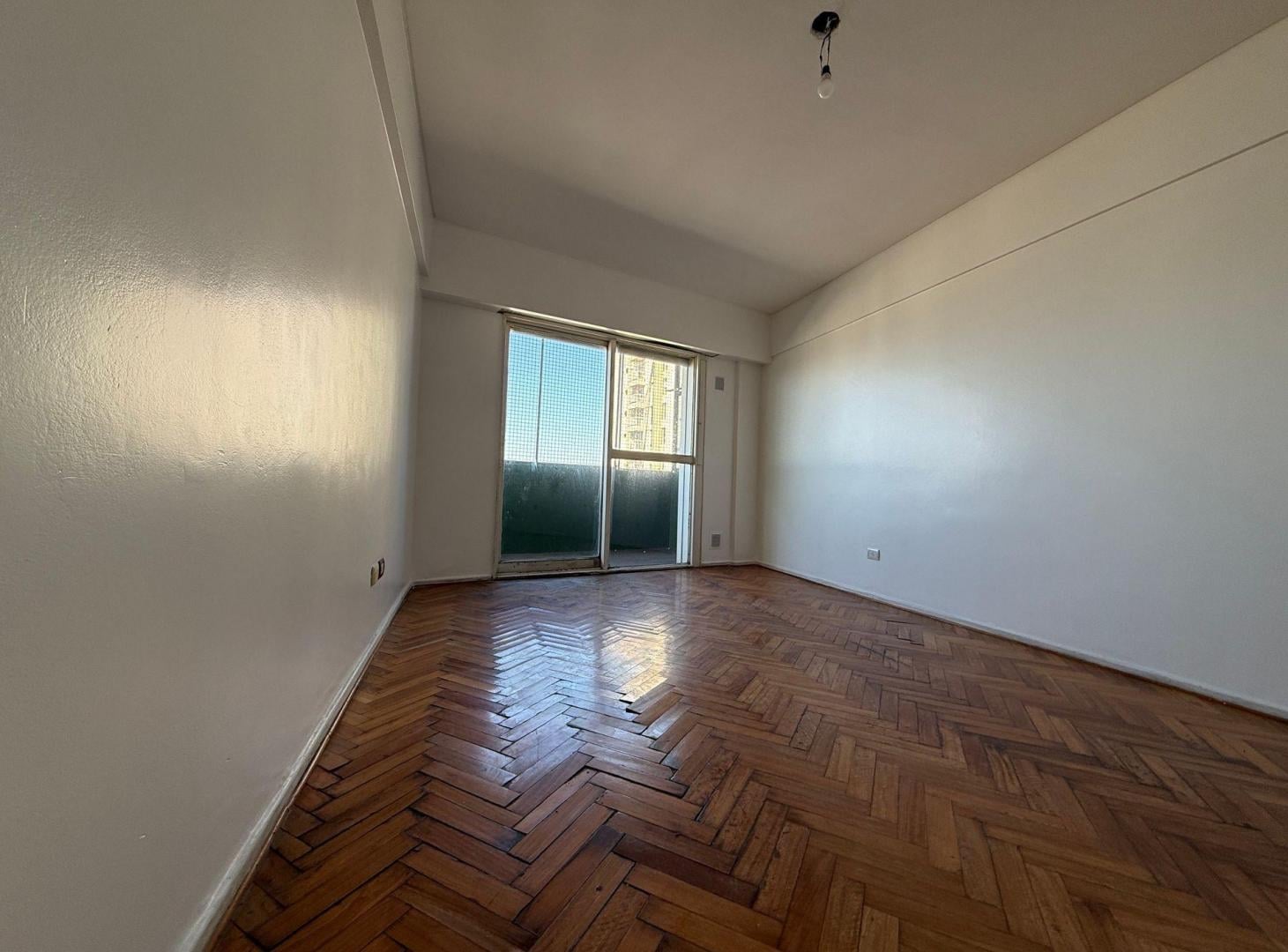 Foto de Venta 3 ambientes, piso alto ,Caballito !!!, imagen 3