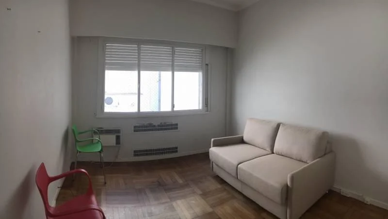 DEPARTAMENTO CON MUCHA LUZ EN ESPECTACULAR EDIFICIO RACIONALISTA
