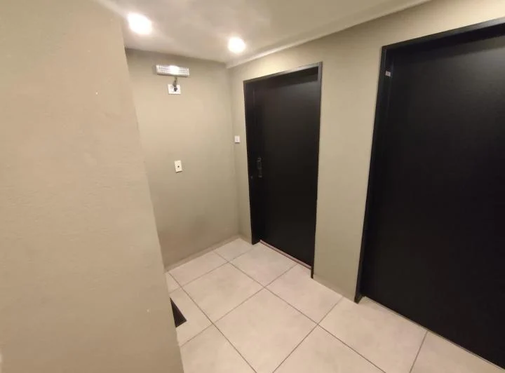 Monoambiente con patio , zona Villa Mitre , CABA, en  Alquiler 5