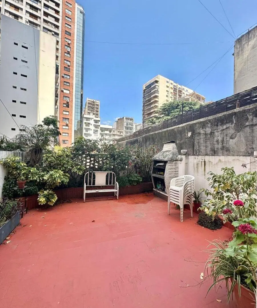 Hermoso depto con terraza y parrilla. Cochera fija. Frente al Botánico. 1