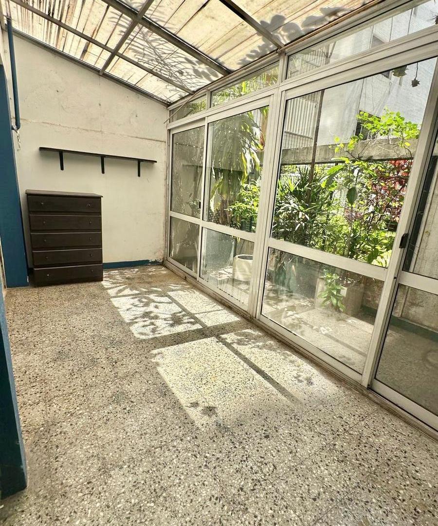 Foto de Hermoso depto con terraza y parrilla. Cochera fija. Frente al Botánico., imagen 4