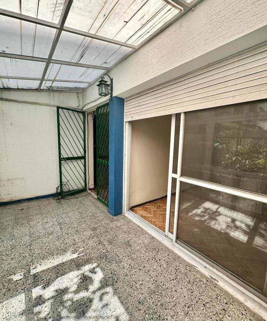 Foto de Hermoso depto con terraza y parrilla. Cochera fija. Frente al Botánico., imagen 5