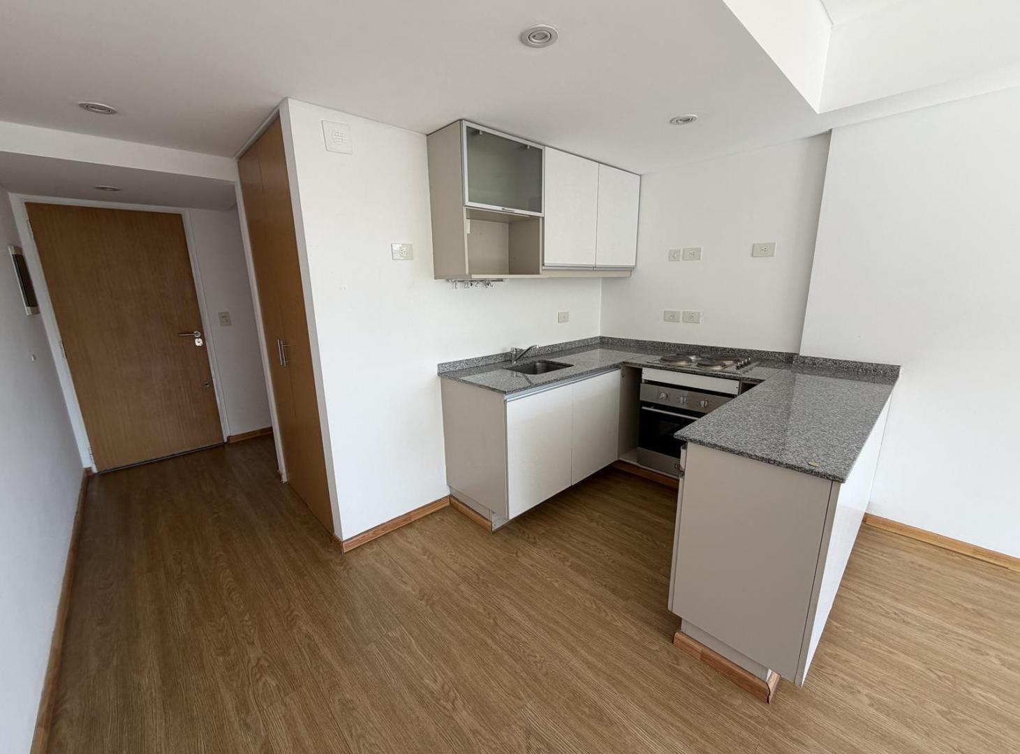 Espectacular departamento en Torre!!