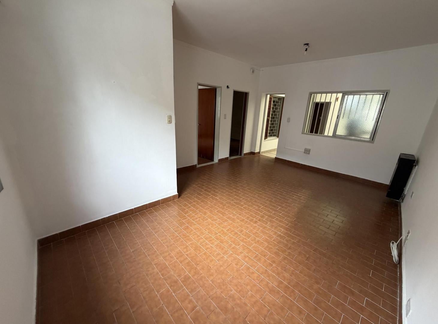 Espectacular casa con terraza!!!