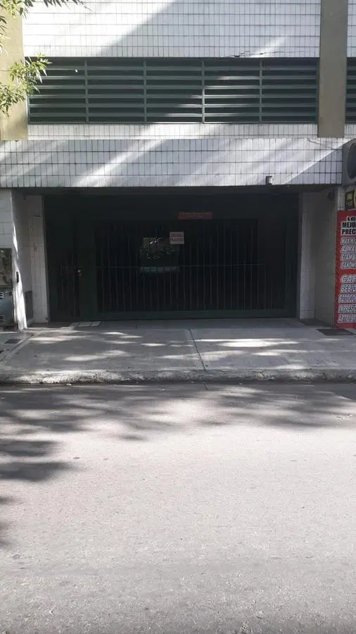 Cochera - Barrio Norte 2