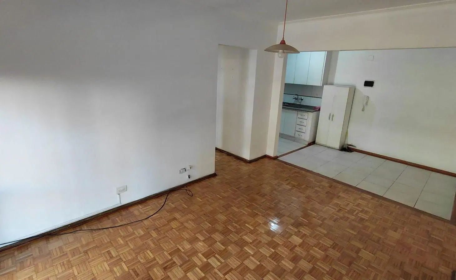 Departamento 2 ambientes al frente - Balcón al frente- Balvanera 5