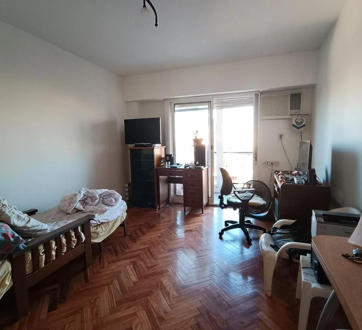 Hermoso dos ambientes con balcón en Flores 3