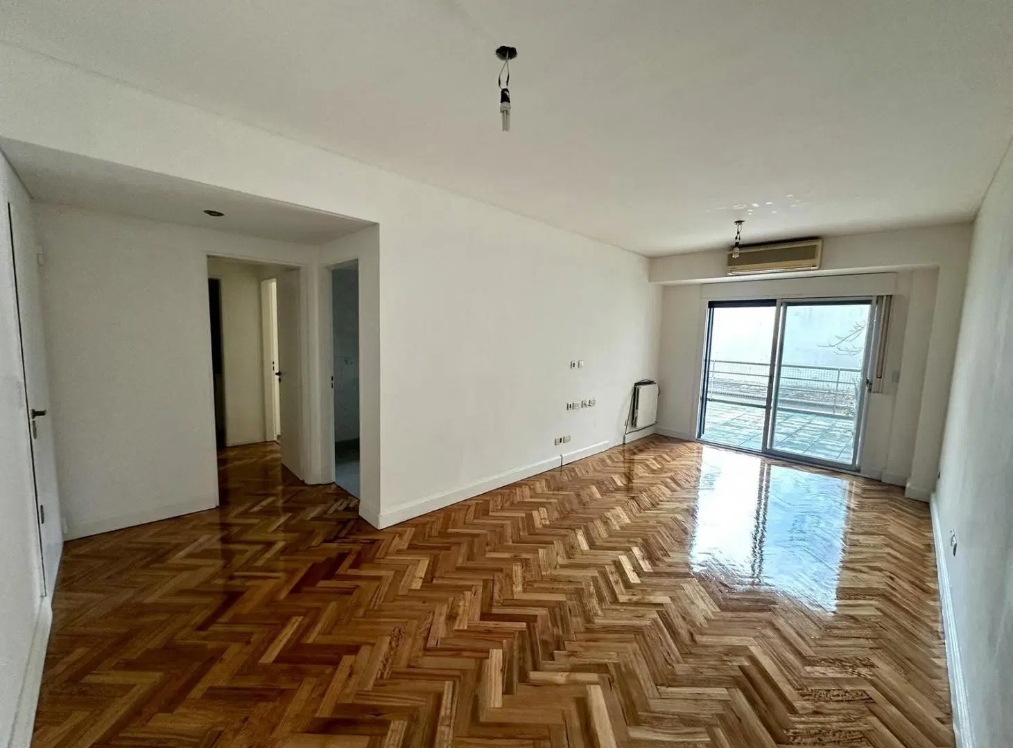 Excelente Dto. 2 Amb, Súper Amplio con Balcón Terraza! 3