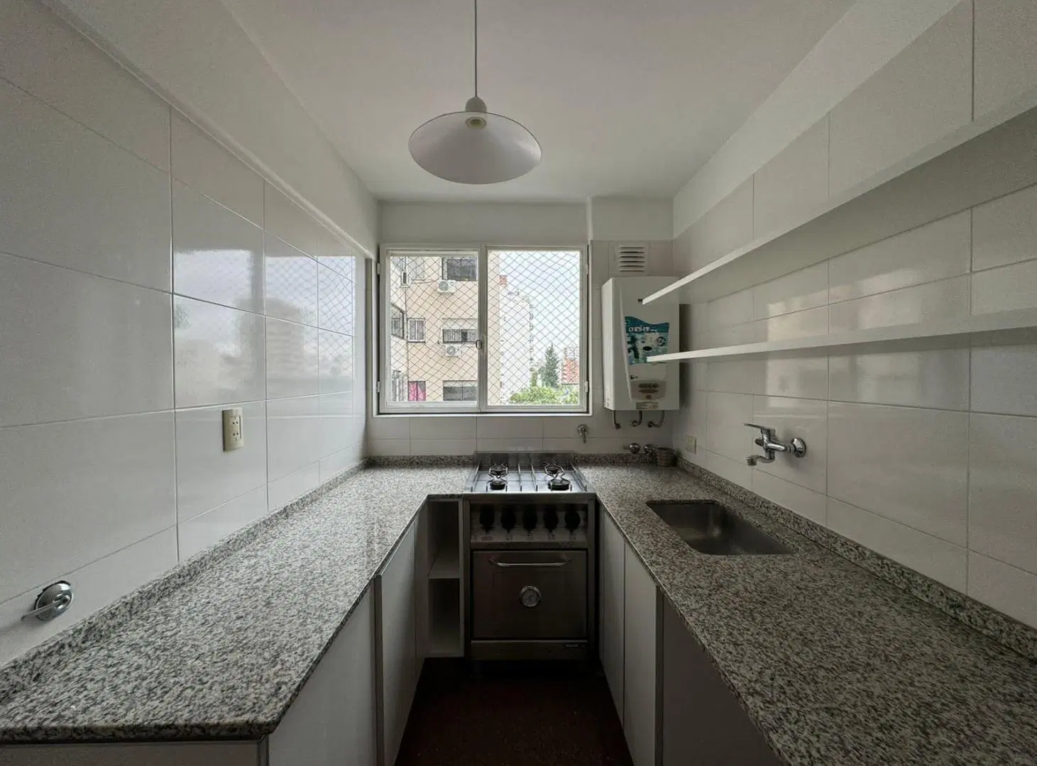 Hermoso dto de 2 amb en Colegiales/Belgrano R! 4