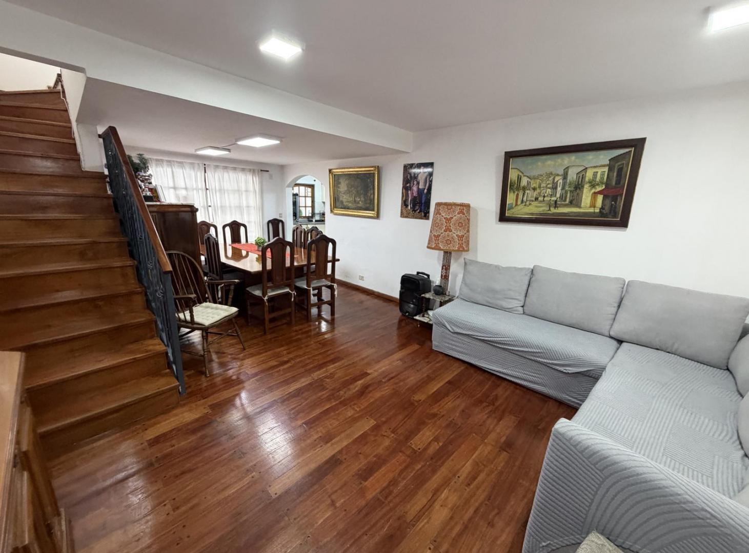 Foto de Hermoso Ph Al frente con Cochera, patio y terraza!!!, imagen 5
