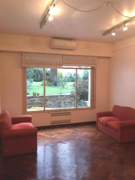 Foto de Hermoso 3 ambientes con patio-HERMOSA VISTA A JARDÍN DEL EDIFICIO, imagen 2