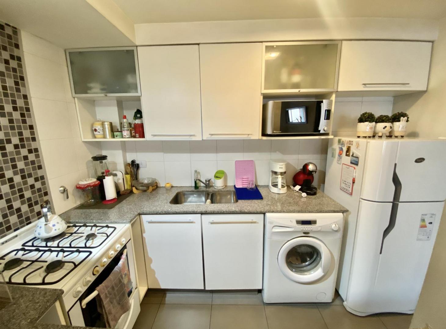 Foto de Hermoso 2 amb al cfrte con balcón. Edificio con amenities., imagen 5