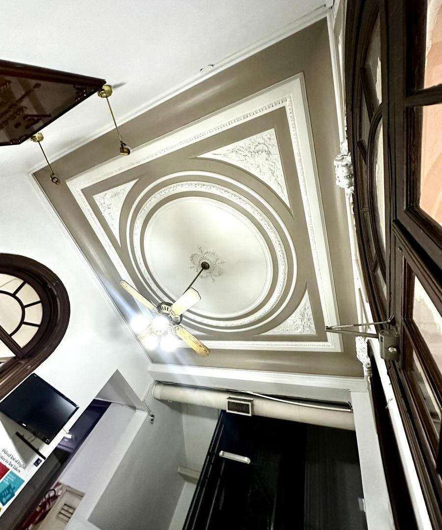Foto de Edificio de estilo Francés de 4 plantas con ascensor. Excelente, único!, imagen 4