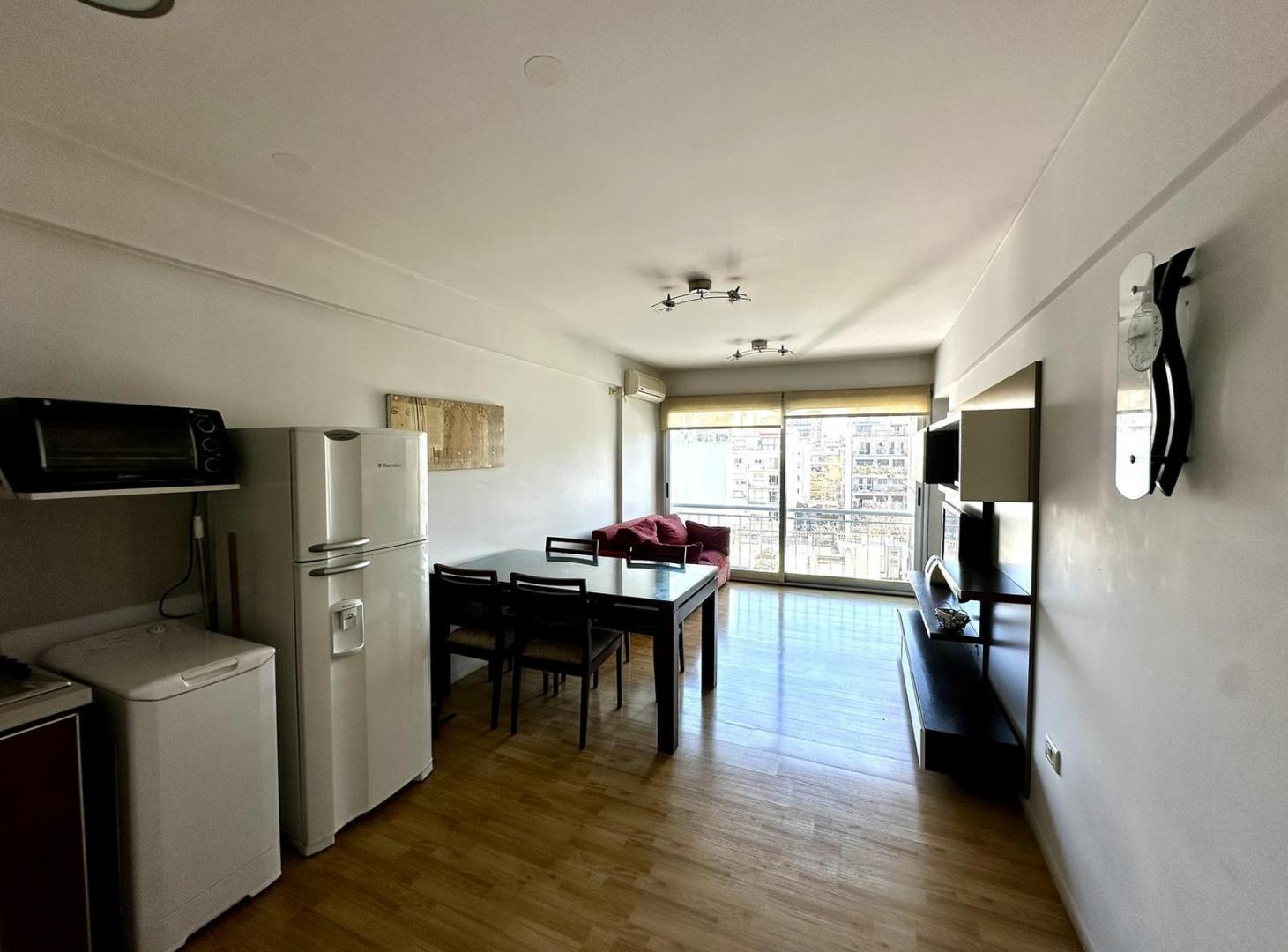 Foto de Excelente depto amoblado. Balcón cfrte. Baño en suite + toil, imagen 3