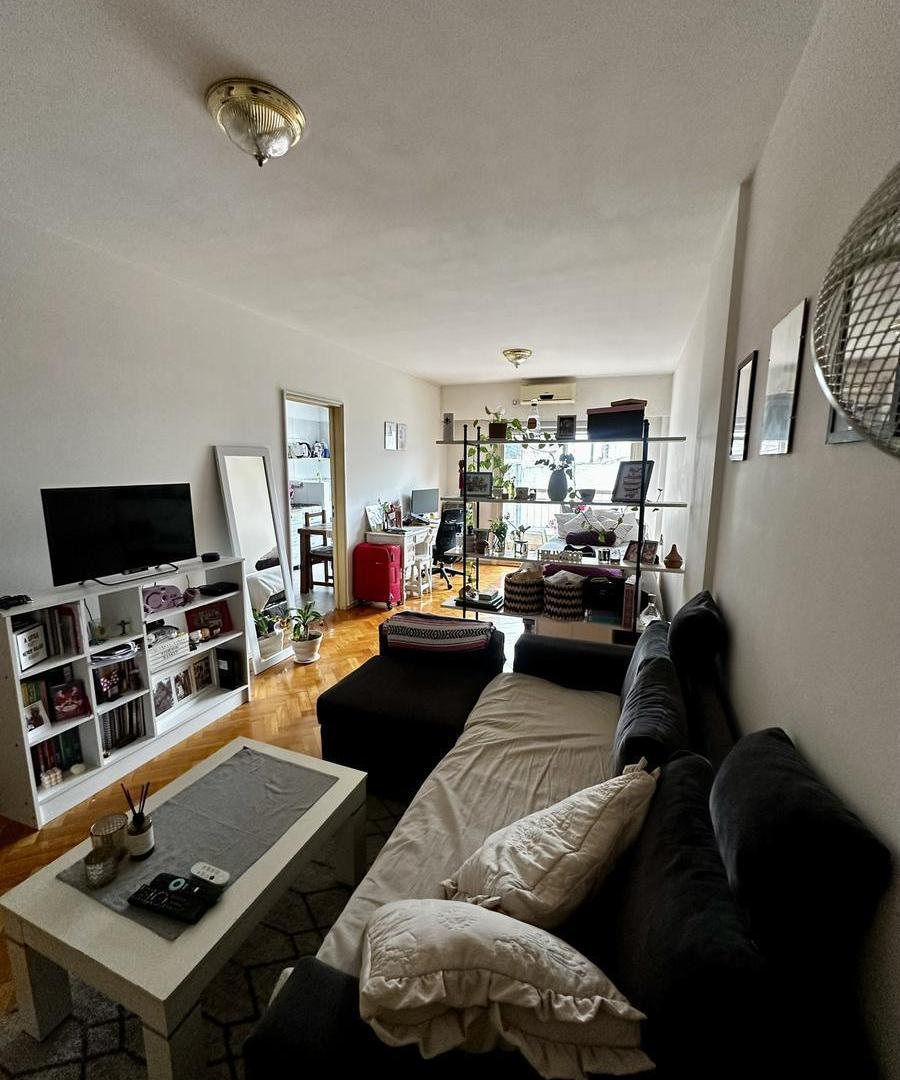 Foto de Hermoso depto al cfrte vista abierta, balcón. Cocina y baño completos., imagen 2