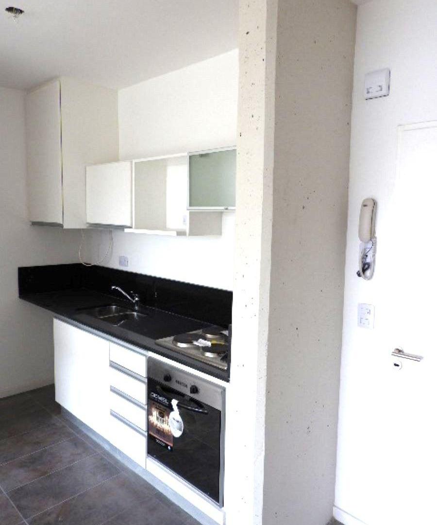 Foto de Departamento 5° piso al frente, balcón, terraza verde, pileta, parrilla, imagen 3