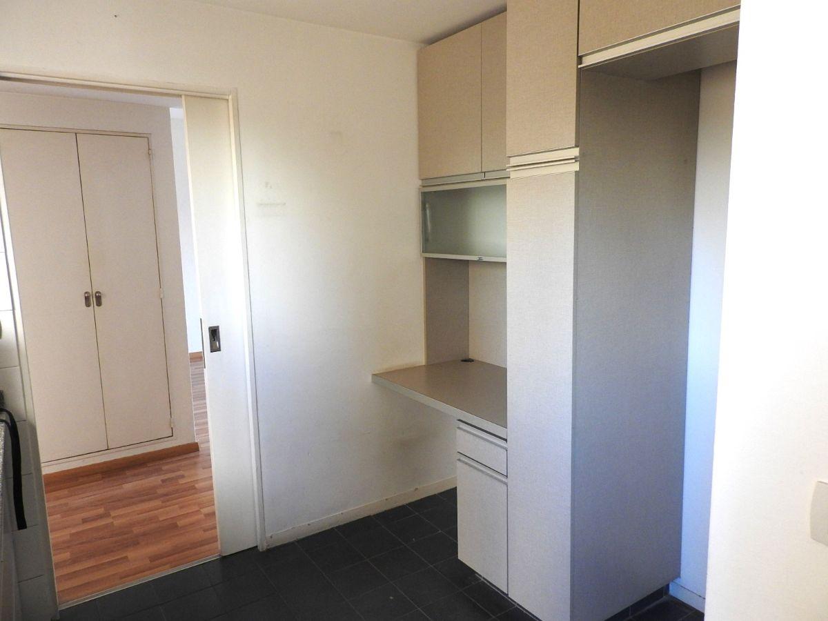 Foto de Impecable semipiso 3 ambientes con toilette y balcón corrido a pulmón, imagen 5
