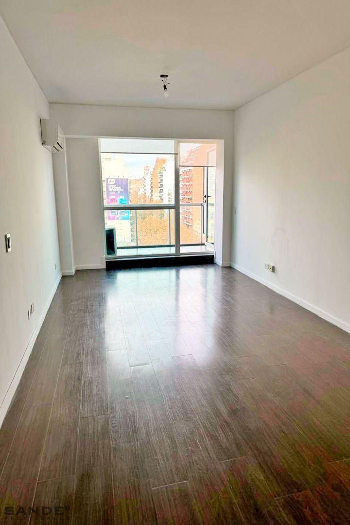 Foto de RECOLETA. 1 AMB. COCHERA. BALCÓN. AMENITIES. PREMIUM. PISO ALTO, imagen 3
