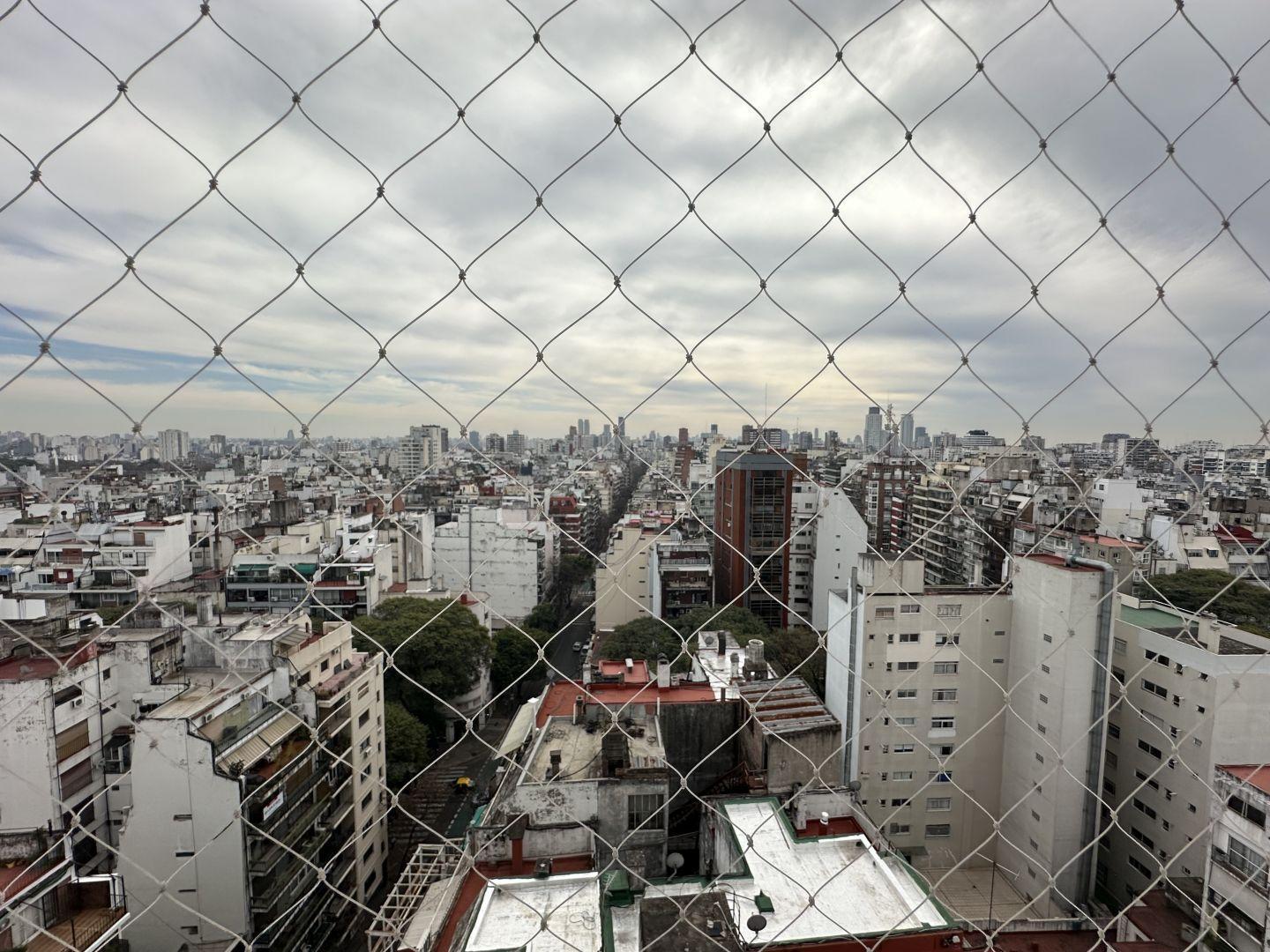 Foto de Barrio Norte. 2amb. Piso alto. Bcon. Vista panorámica. Luz y sol. Apto, imagen 2