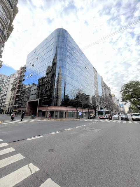 EXC OFICINA 2 CATEG 150 MTS APROX C/CONTROL ACCESO  COCHG GR VTA PANOR A PLAZA LAVALLE