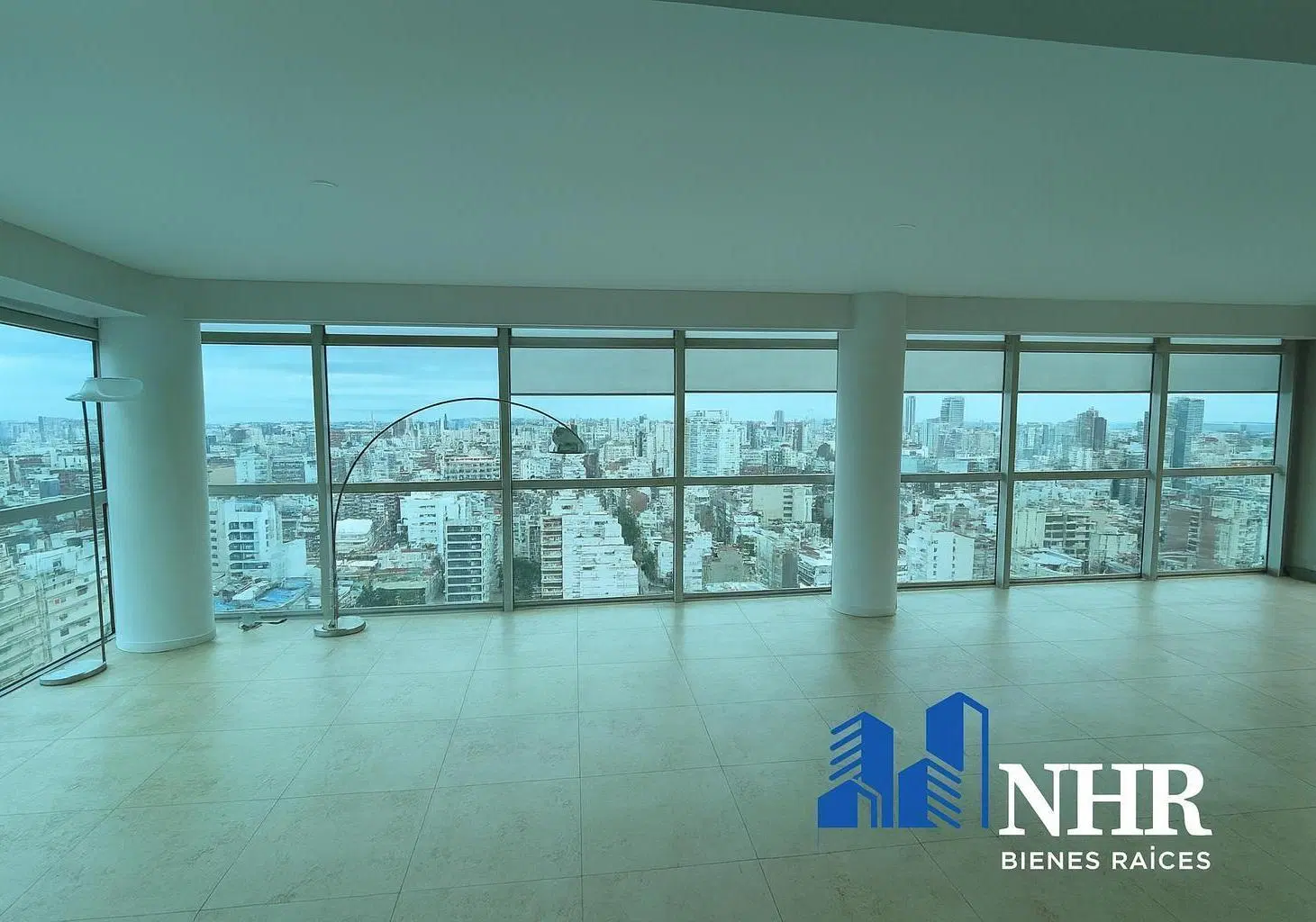 4 AMB  PREMIUM   COCH FIJA DOBLE C/ IMPRESIONANTE VTA PANOR RIO Y 300 GRADOS . ESPECTAC AMENITIES 2