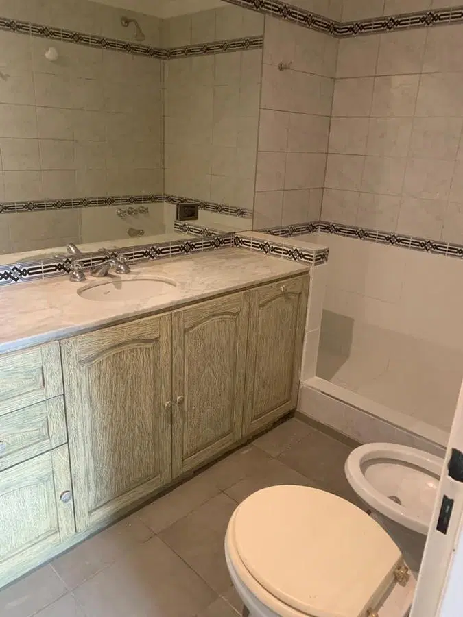 Exc/Ampl S/Piso 2 Amb c/dorm c/vest Baño Toil Ap Prof mts subte y Cabildo 5