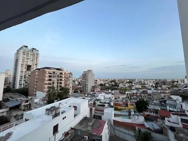 Muy lindo y Amplio Amb CFte Bcon Vista Panor 19/20 años aprox Ap Prof 4
