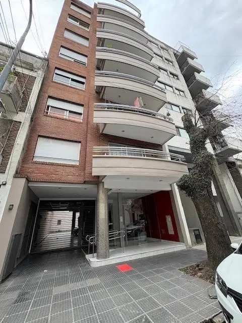 Exc Ampl S/Piso 2 Amb Fte herm Bcon Coch Fija Bcon Dorm en Ste c/Vest Toil Coc sep Lav Ind 4