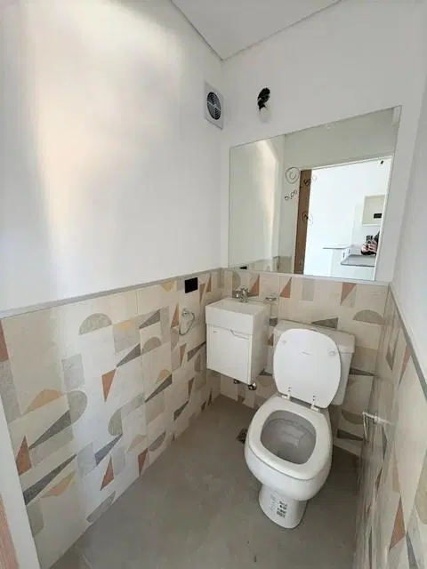 HERMOSO 2 AMB A ESTRENAR C/DORM EN STE+TOIL COC A GAS +LAV IND BAJAS EXPENSAS 1