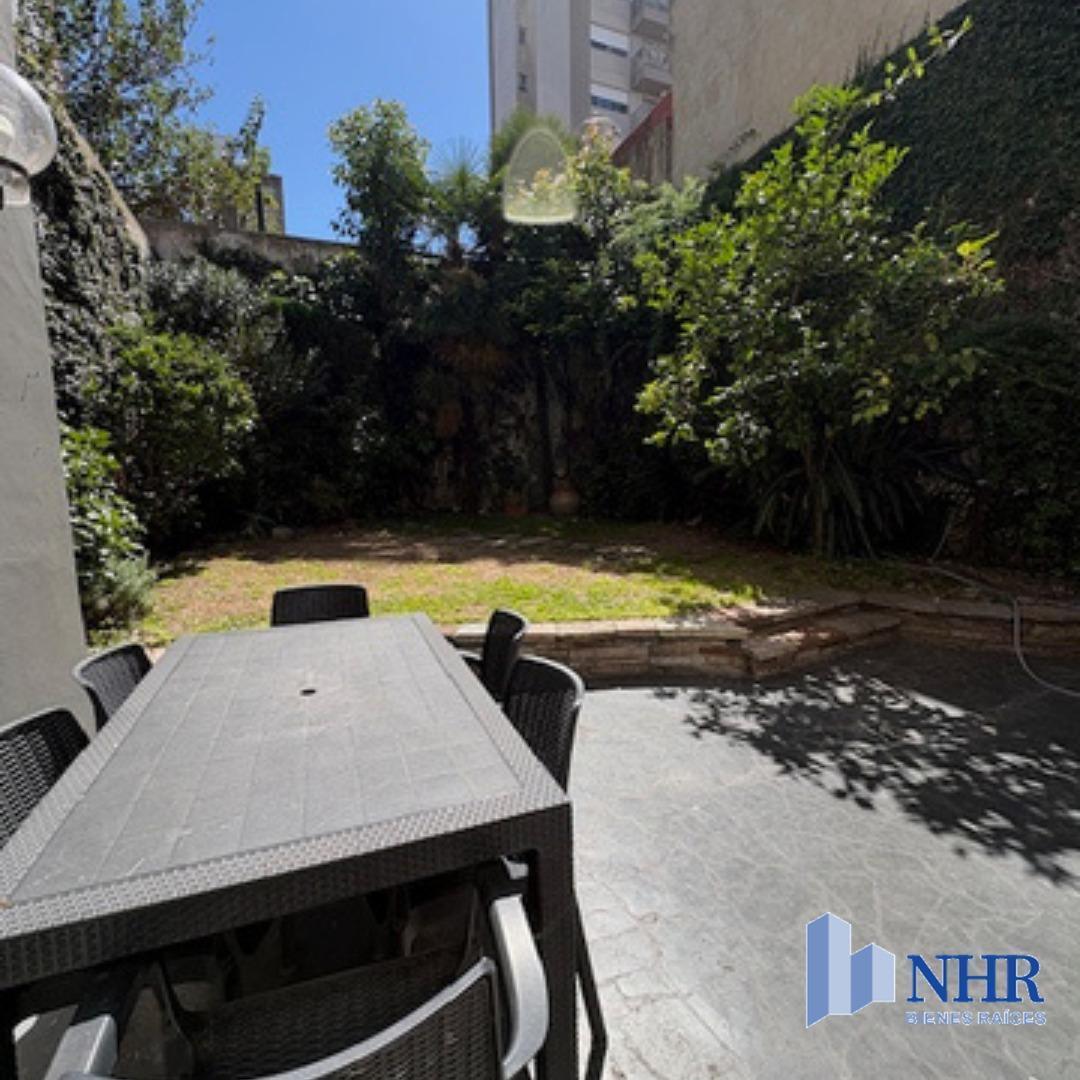 Foto de ESPECT CASA 5/6 DORM 3 PLANTAS S/GR LOTE PROPIO C/GR JARDIN QCHO Y, imagen 1