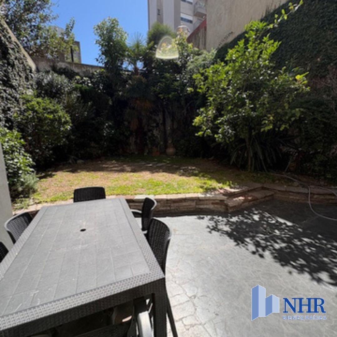 Foto de ESPECT CASA 5/6 DORM 3 PLANTAS S/GR LOTE PROPIO C/GR JARDIN QCHO Y, imagen 2