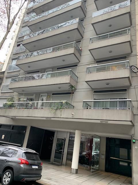 Foto de Excepc 1 Amb fte 9 años Categ Ap Prof Ed c/Parr Laundry Aguilar 2400 y, imagen 3