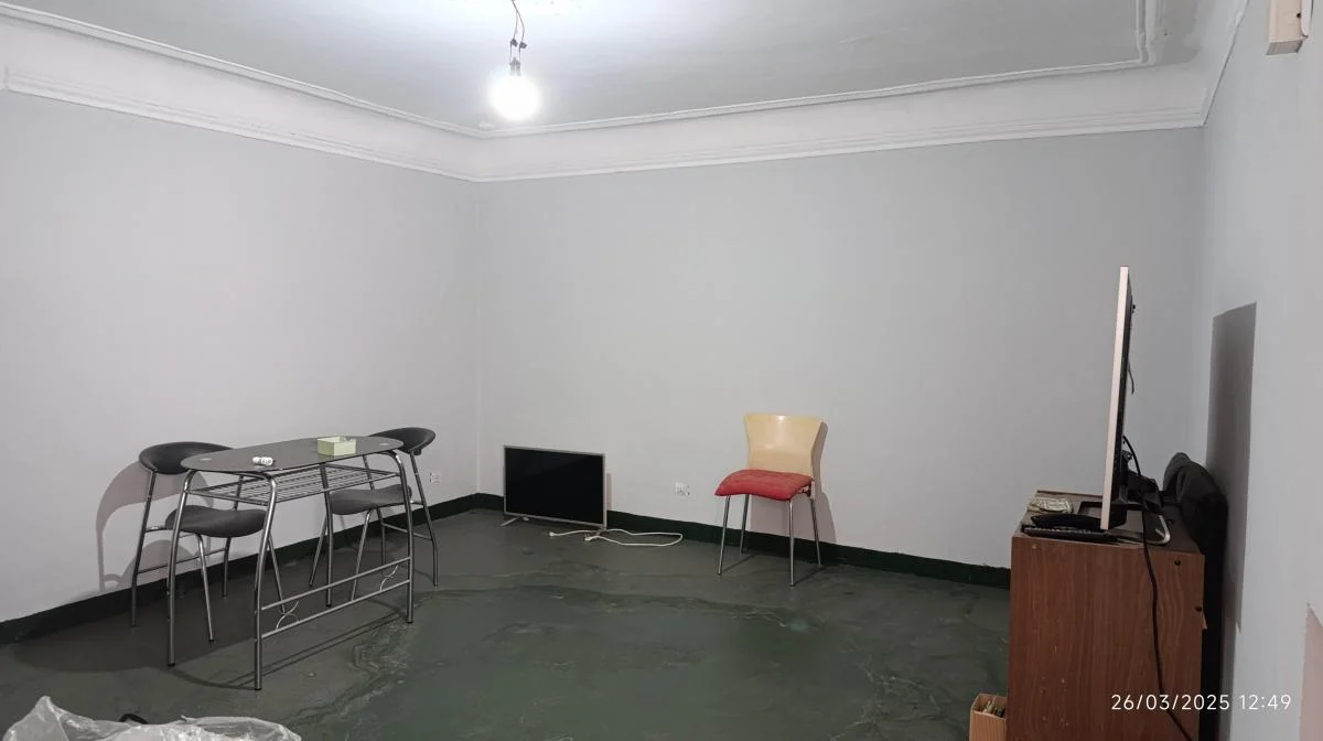 2 Phs + Local en Block 4