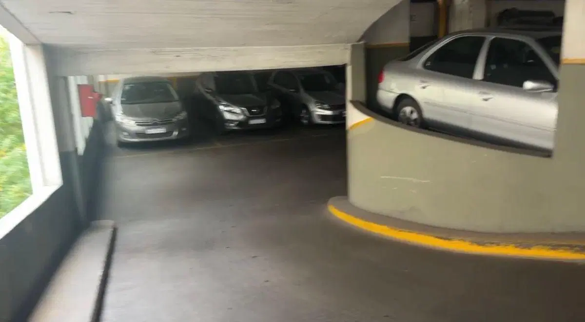 Cochera de 12 m² en venta en Recoleta 4