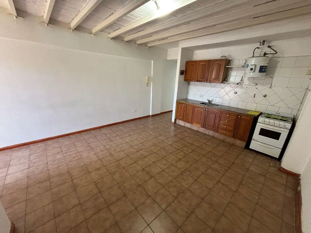 Venta | Floresta | 2 Ambientes con Balcón | Bajas Expensas! 2