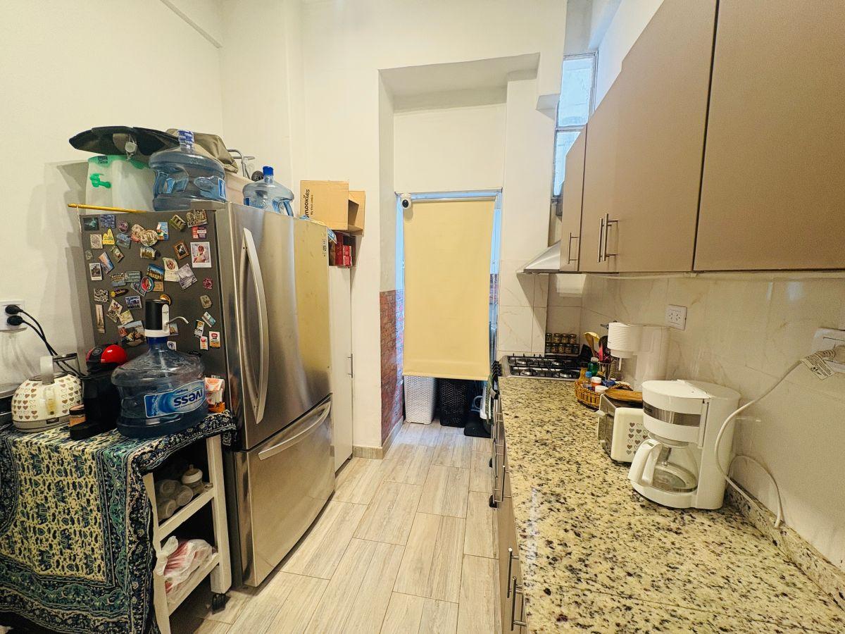 Departamento reciclado a nuevo con 2 habitaciones y dependencia