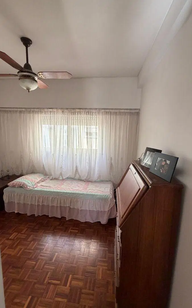V. Urquiza │ Venta │ Semipiso 4 amb + Dep │ Al frente. Muy luminoso! 5