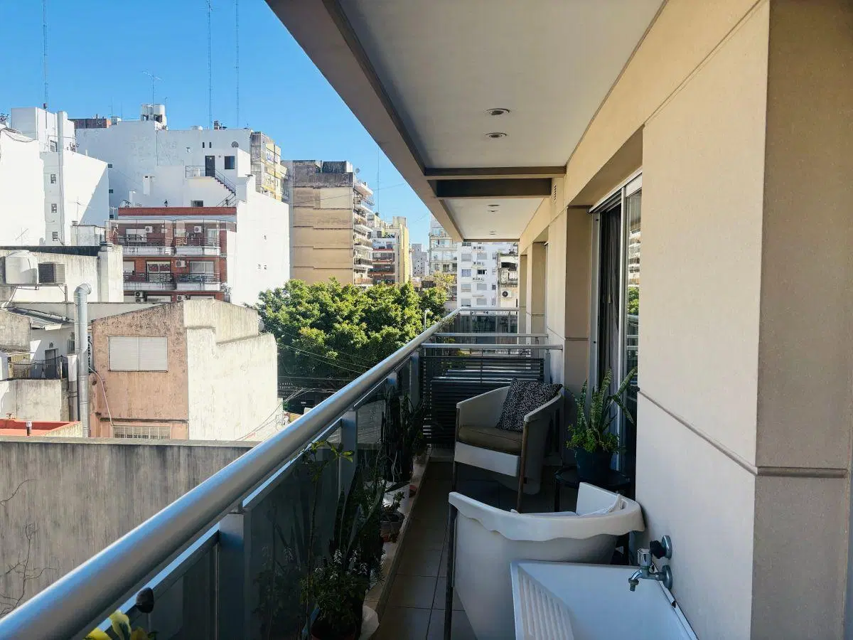 Belgrano │ Venta │ 3 Ambientes de categoría con balcón y amenities. 4