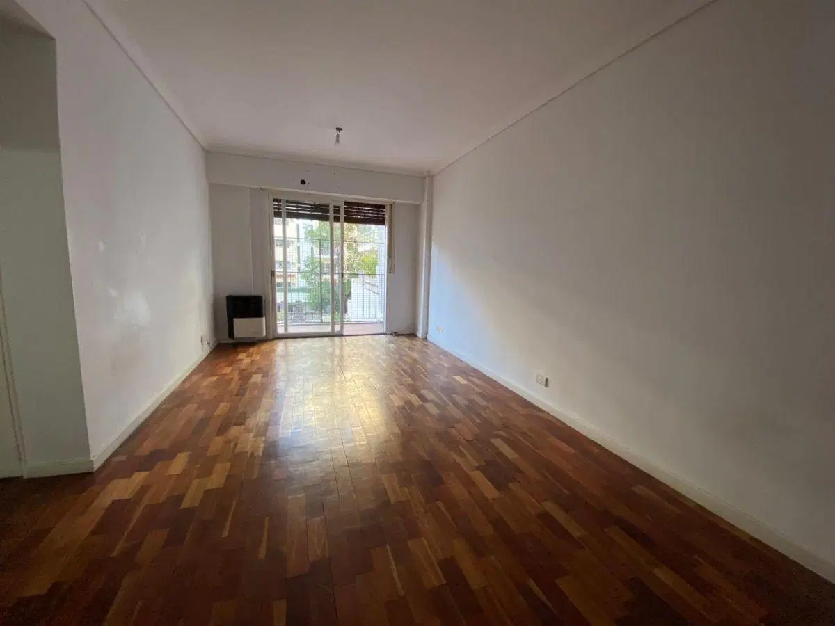 Venta │ 3 Ambientes con Balcon.│ Lav. Office│2 Baños 5