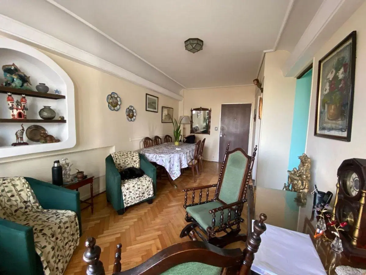 Venta | 3 Amb con balcon | baulera | Muy Luminoso. 2