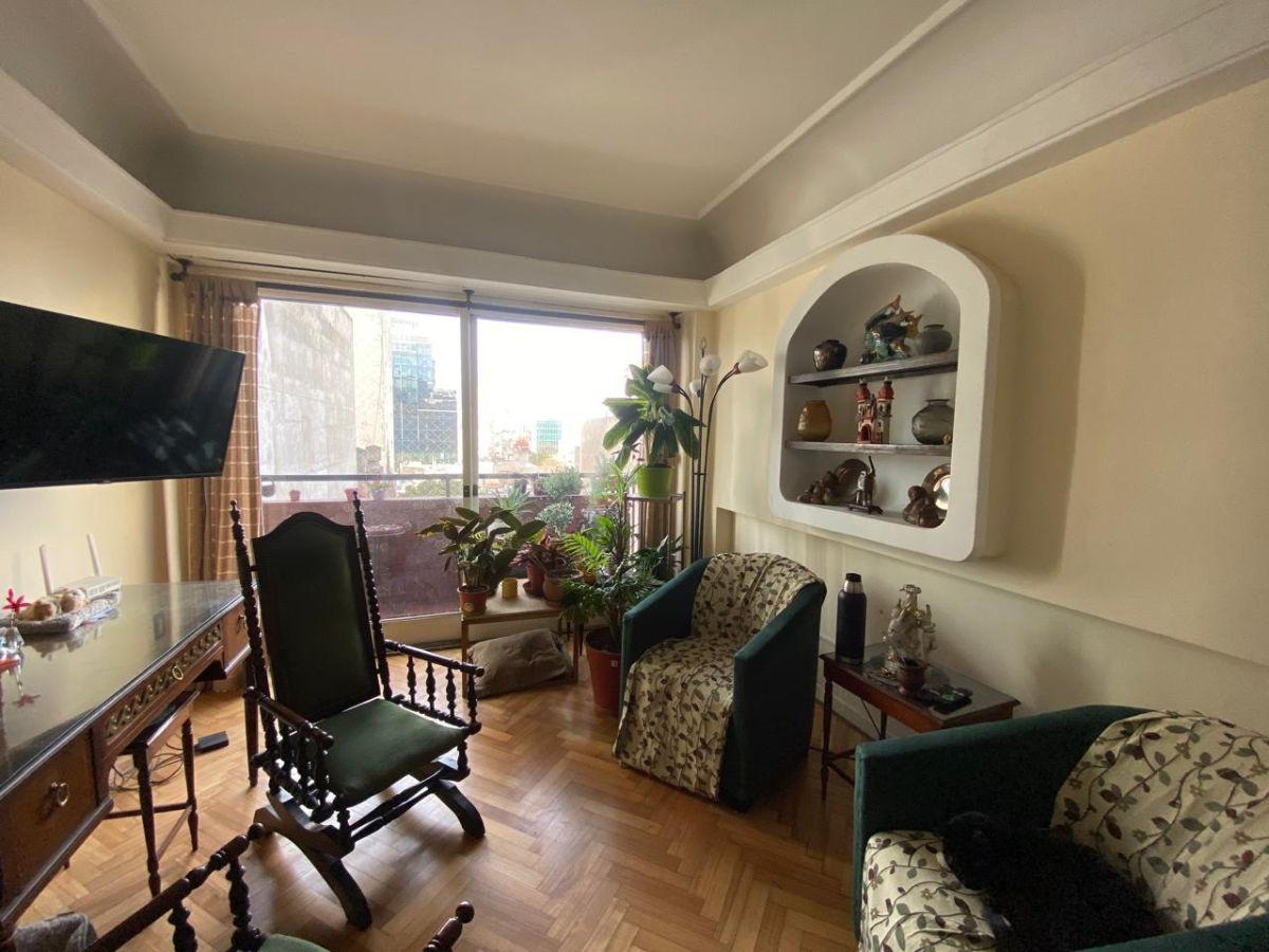 Foto de Venta | Constitución | 3 Ambientes con Balcón Al Frente | Baulera | Muy Luminoso!!, imagen 3