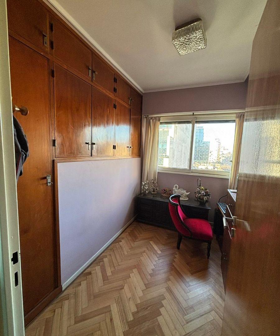 Foto de Venta | Monserrat| 3 Ambientes con Balcón Al Frente |Semipiso | Baulera, imagen 2